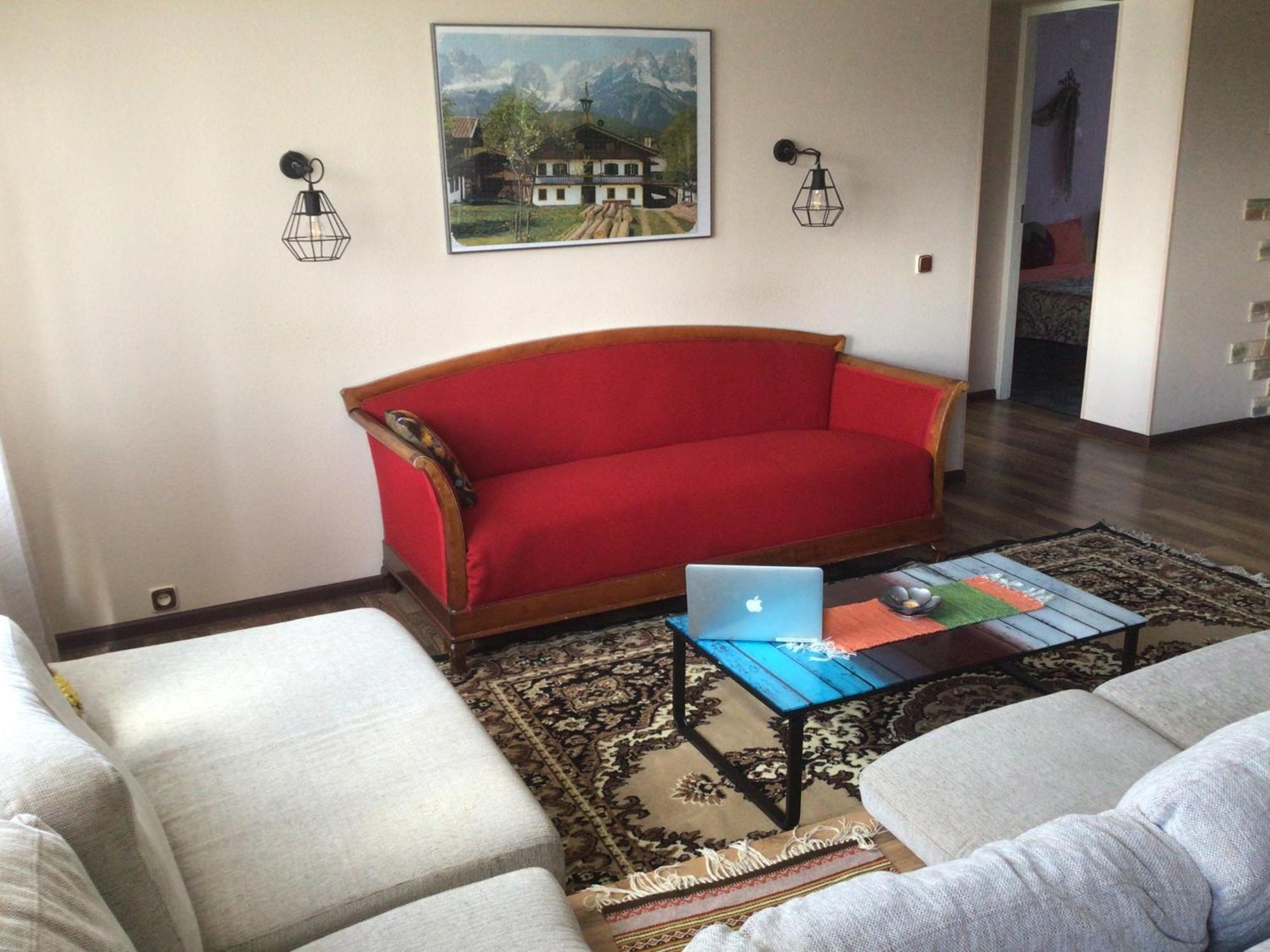 Cosy Appartment. Puessi Town Pyussi